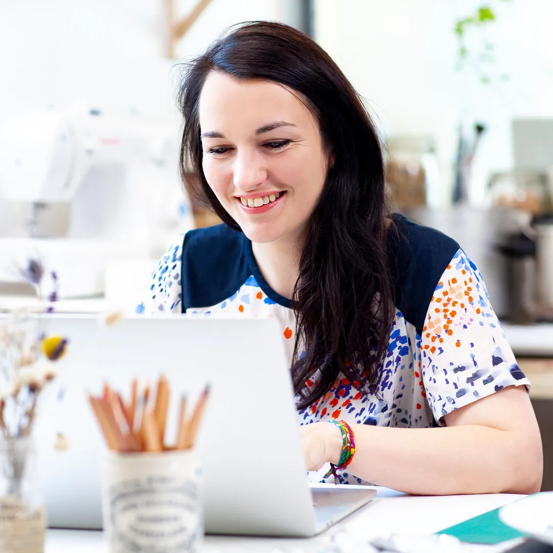 Portrait photo professionnel entreprise - Emma PELLET - Photographe professionnelle Nantes