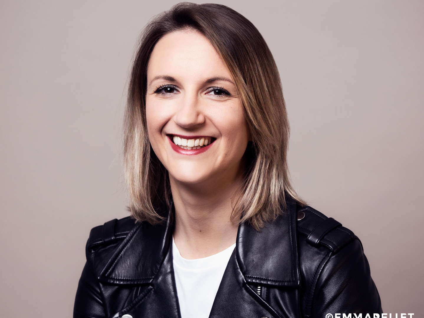 photographie de portrait architecte interieur nantes bouguenais